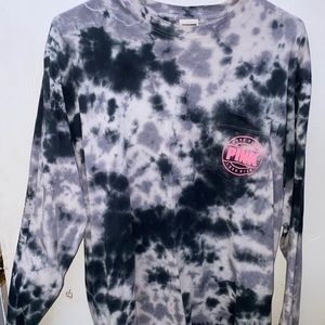 PINK Tiedye shirt